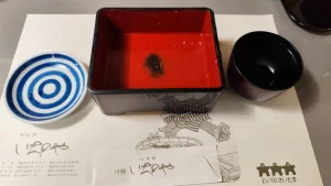食べ終わった川越いちのや本店のうな重の重箱と敷紙